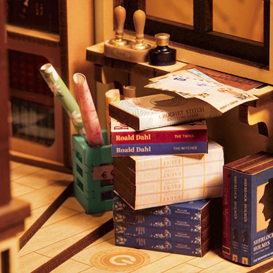 Rolife Booknook: Shakespeare Bookstore