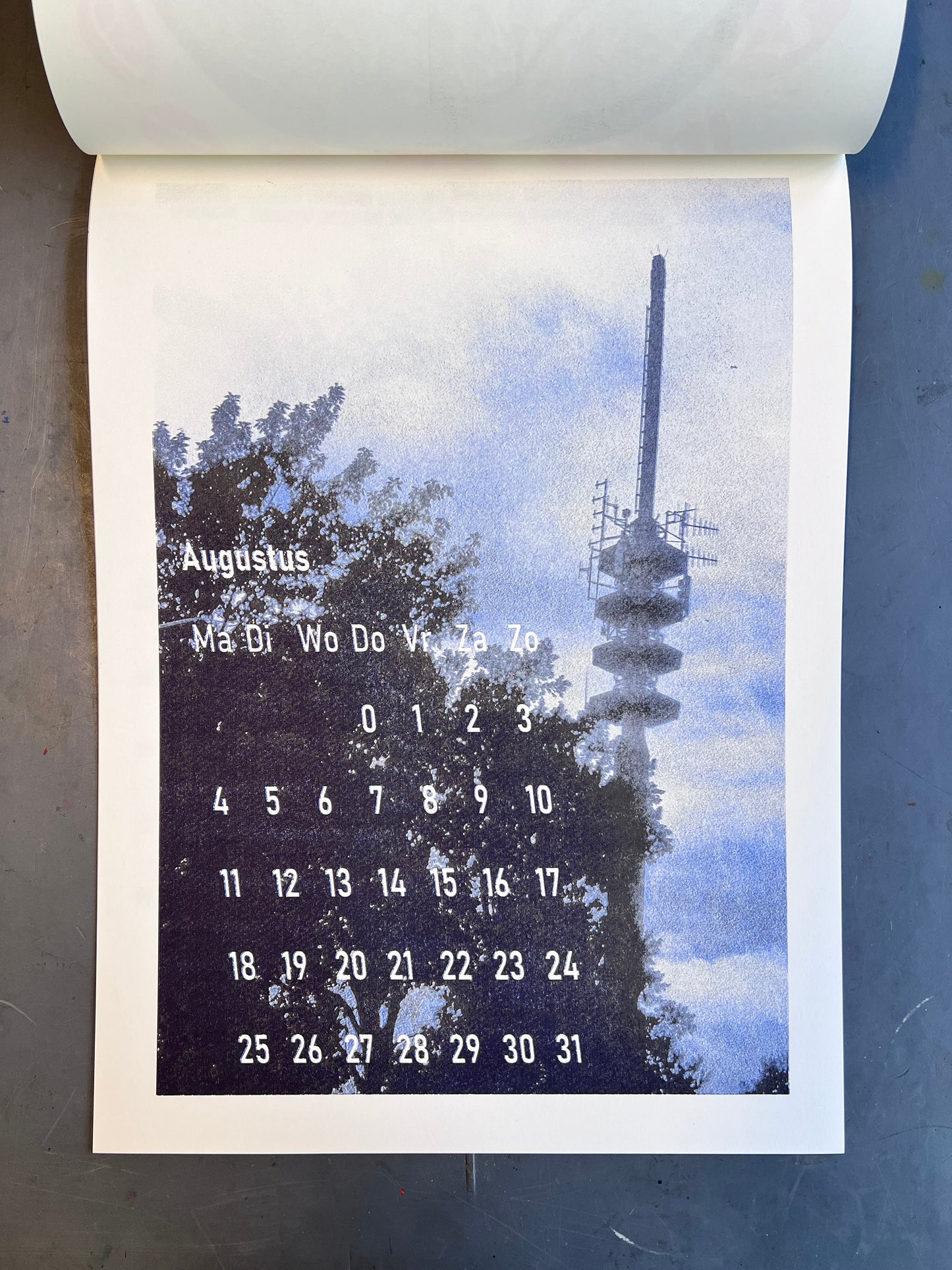 De Boog Risograph Calendar 2025